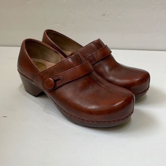 DANSKO SOLSTICE CLOG IN BROWN LEATHER - Picture 1 of 7